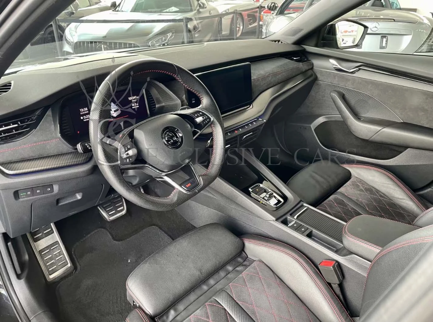 Skoda Octavia COMBI* RS FIRST EDITION iV* HUD* CANTON* МАСАЖ*  - изображение 8