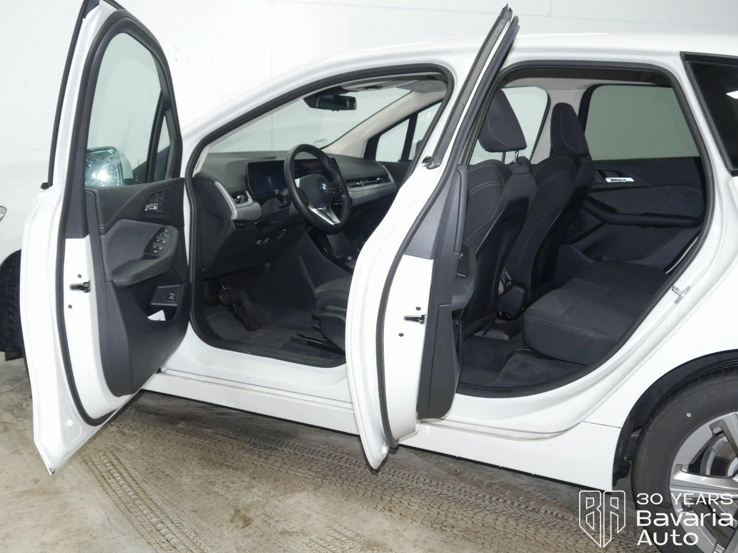 BMW 216 i Active Tourer Steptronic - изображение 5