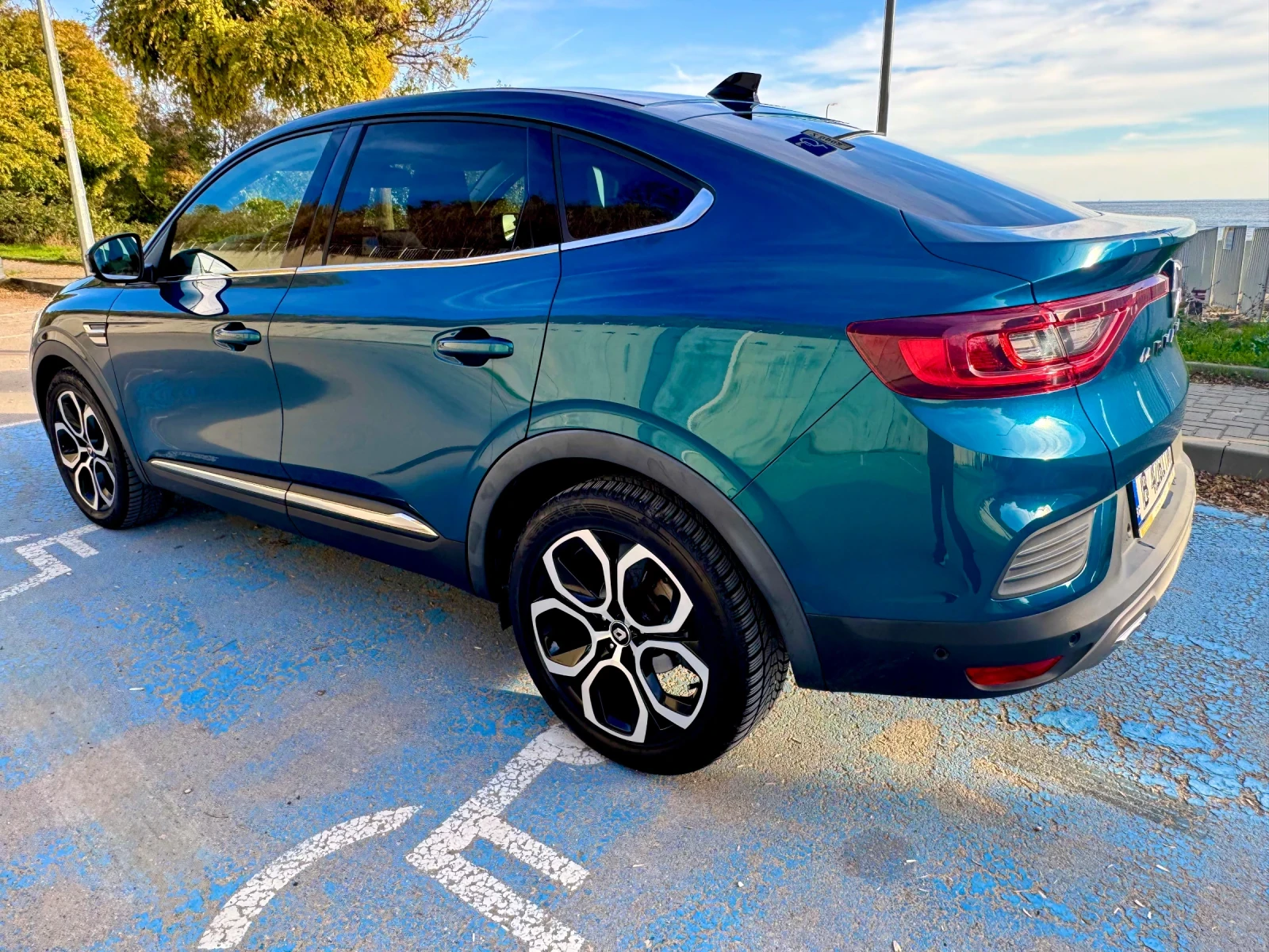 Renault Arkana  1.3 TCe Mild Hybrid  - изображение 2