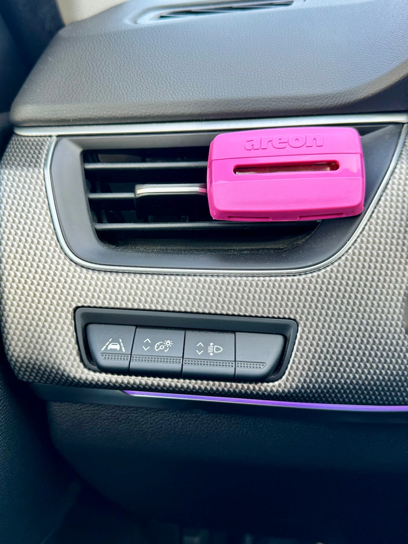 Renault Arkana  1.3 TCe Mild Hybrid  - изображение 9