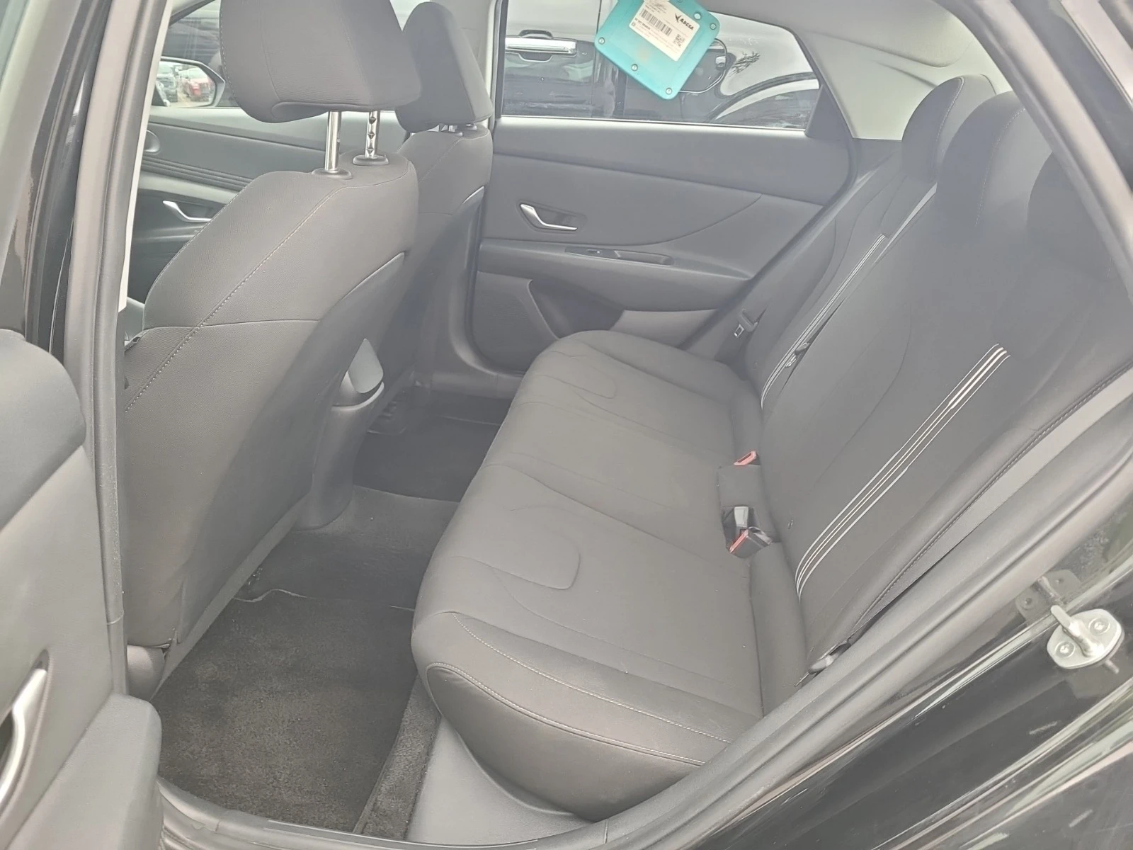 Hyundai Elantra PREFFERED * * CARFAX * *   * *  | Mobile.bg   10