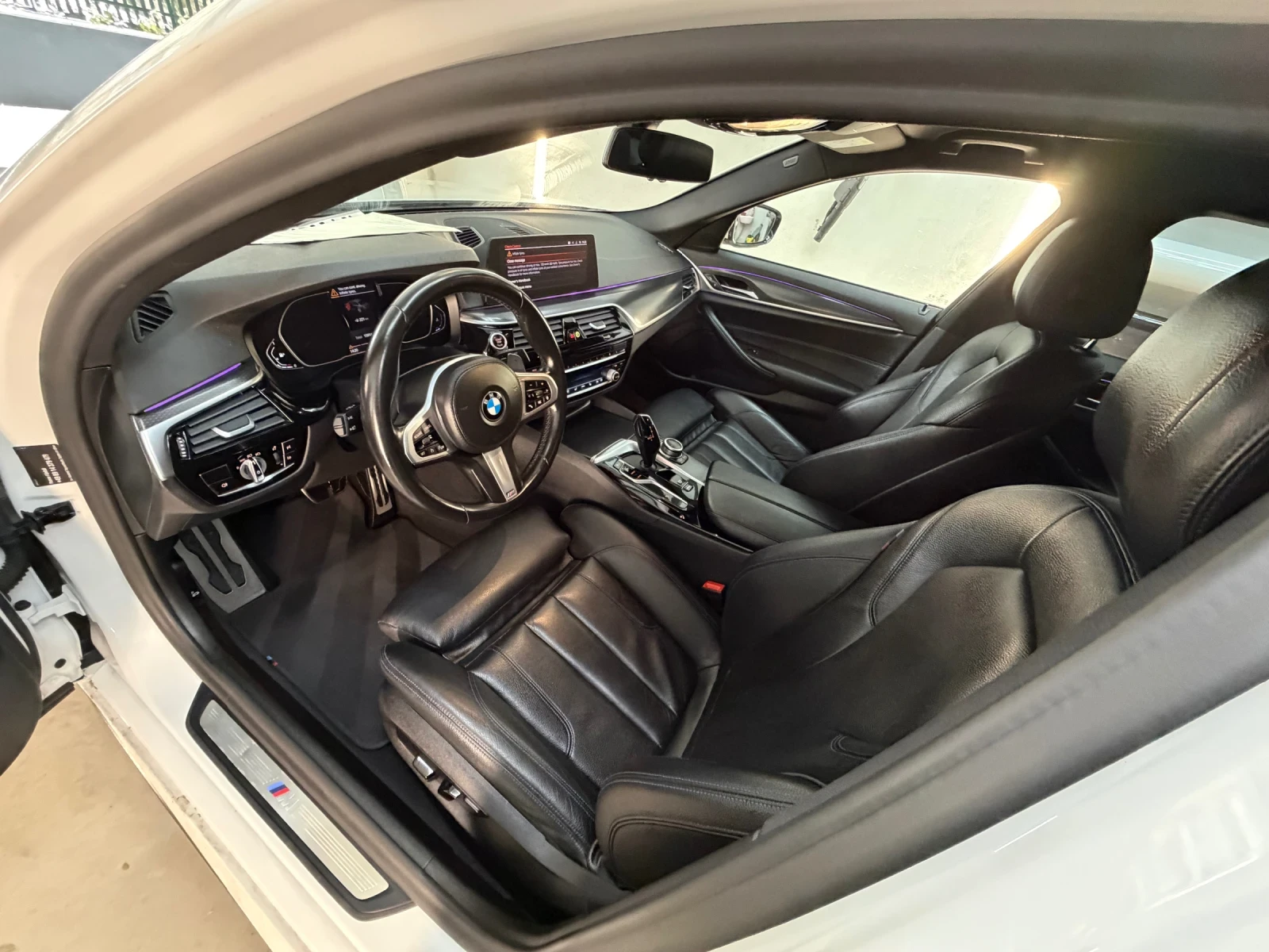 BMW 540 БЕЗУПРЕЧНО СЪСТОЯНИЕ НАПЪЛНО ОБСЛУЖЕНА М ПАКЕК ФУЛ - изображение 9