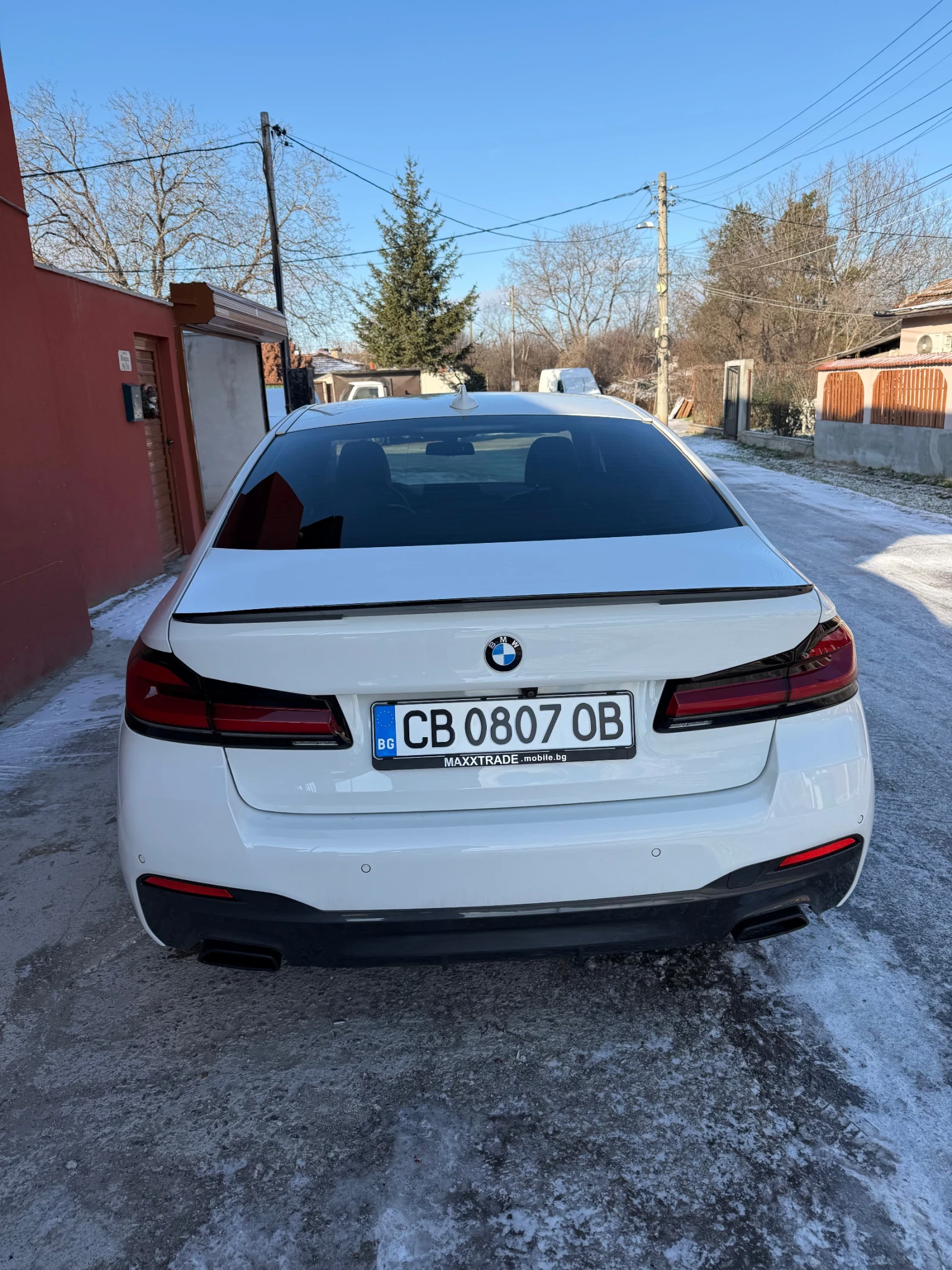 BMW 540 БЕЗУПРЕЧНО СЪСТОЯНИЕ НАПЪЛНО ОБСЛУЖЕНА М ПАКЕК ФУЛ - изображение 2