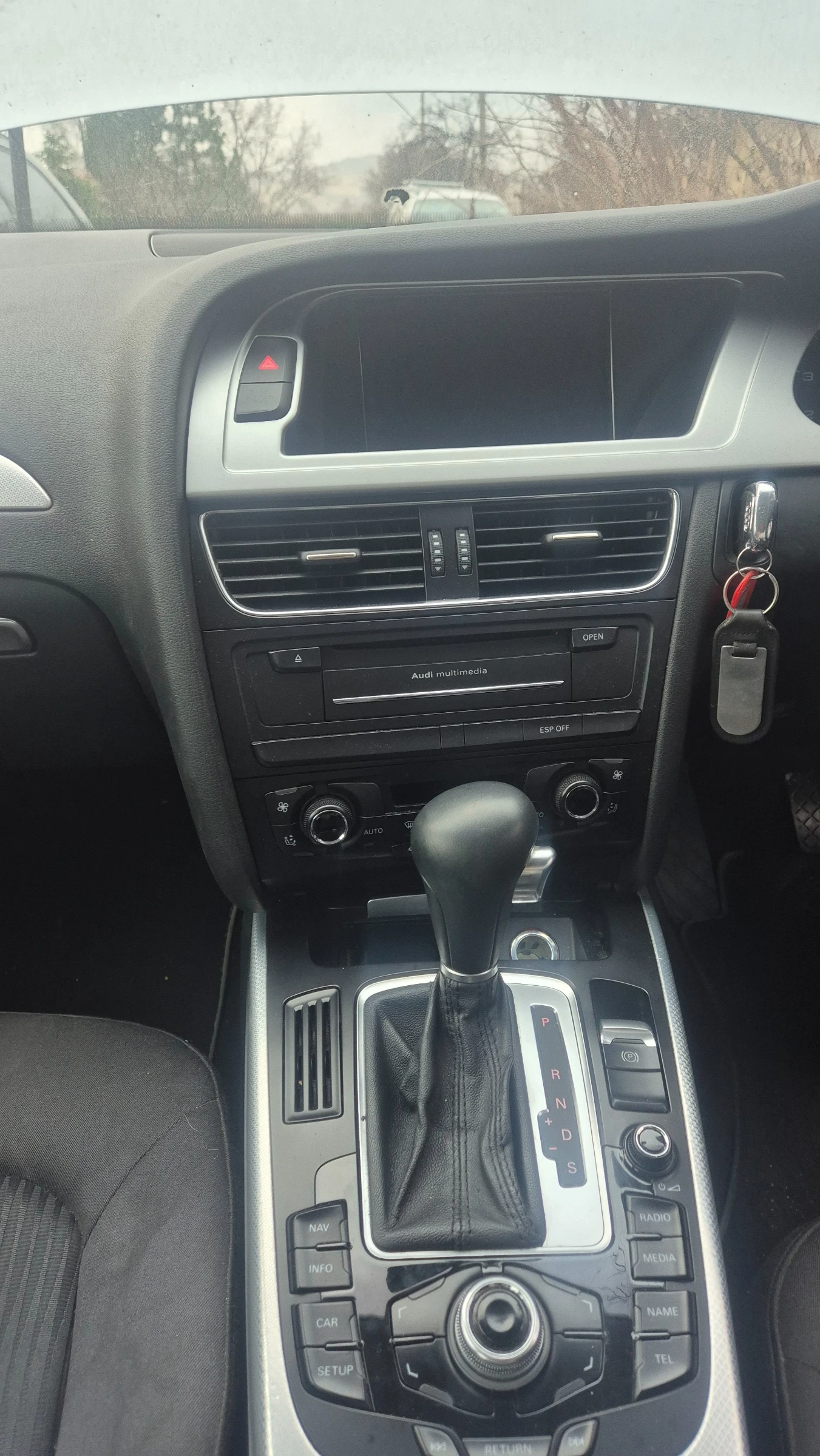 Audi A4 B8 - изображение 8