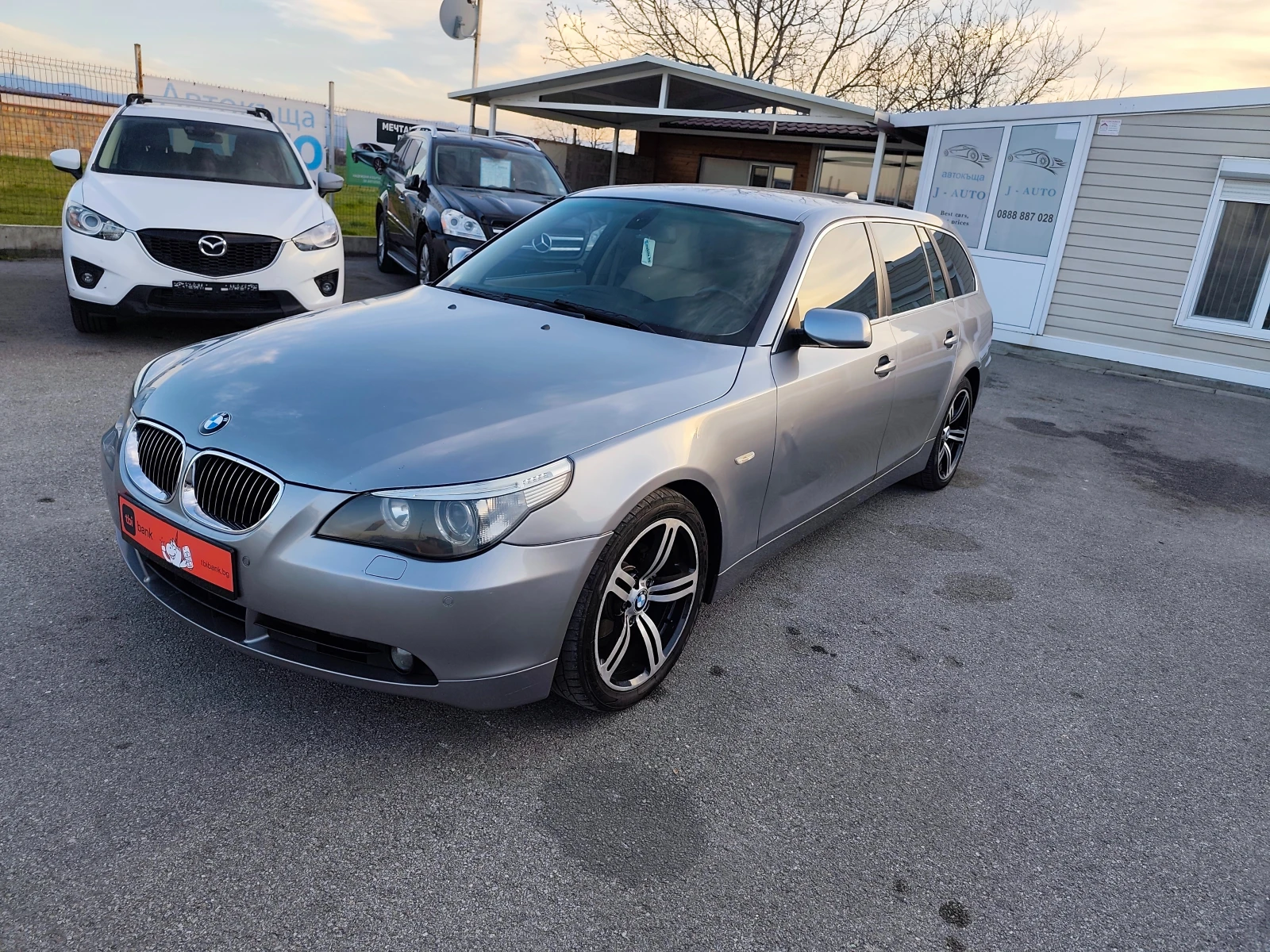 BMW 525 3.0d АВТОМАТ НАВИ КОЖА, снимка 6 - Автомобили и джипове - 53773319