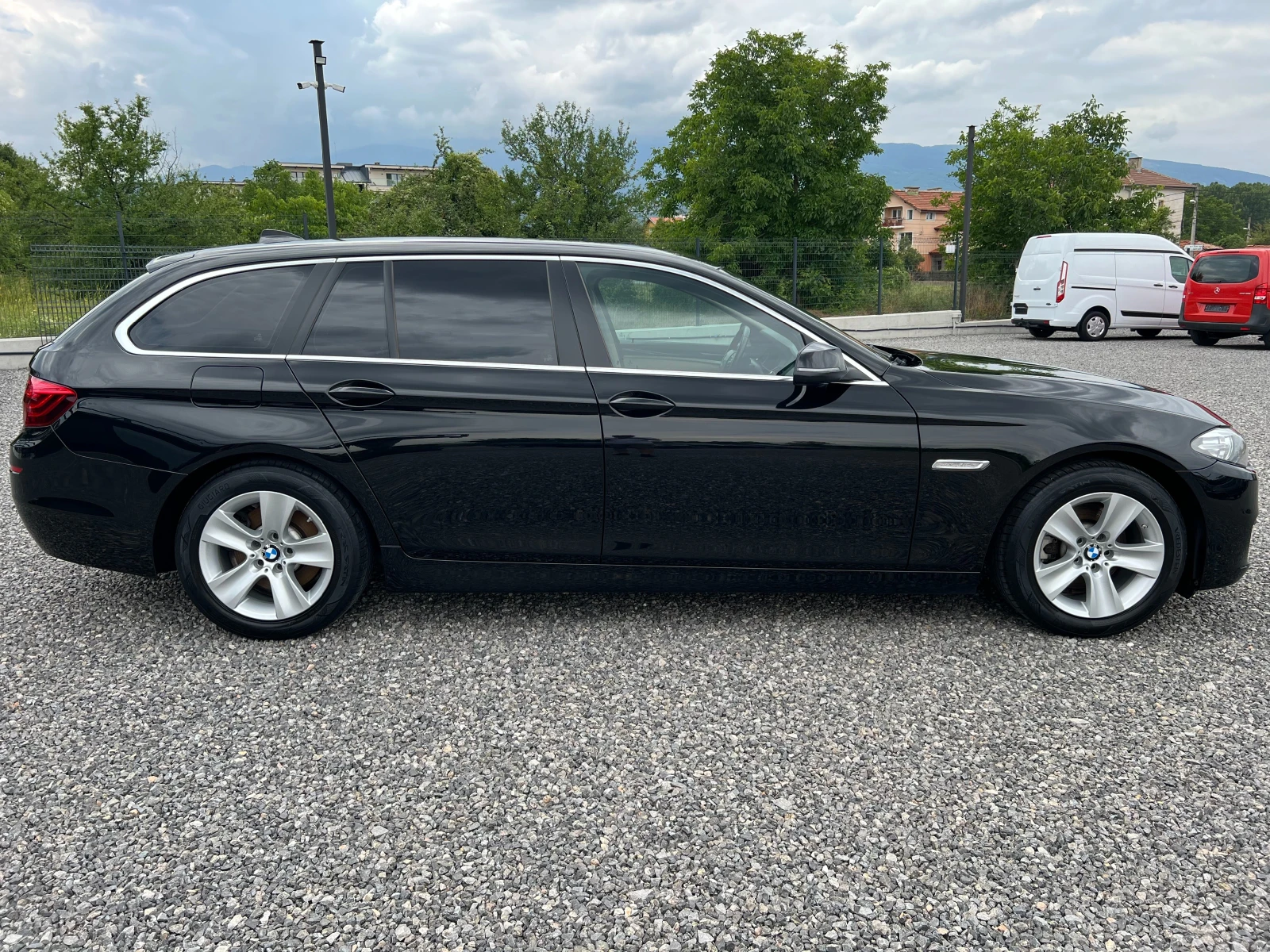 BMW 520 D 190k.c./ТОП СЪСТОЯНИЕ/Серв. история/, снимка 6 - Автомобили и джипове - 53777461