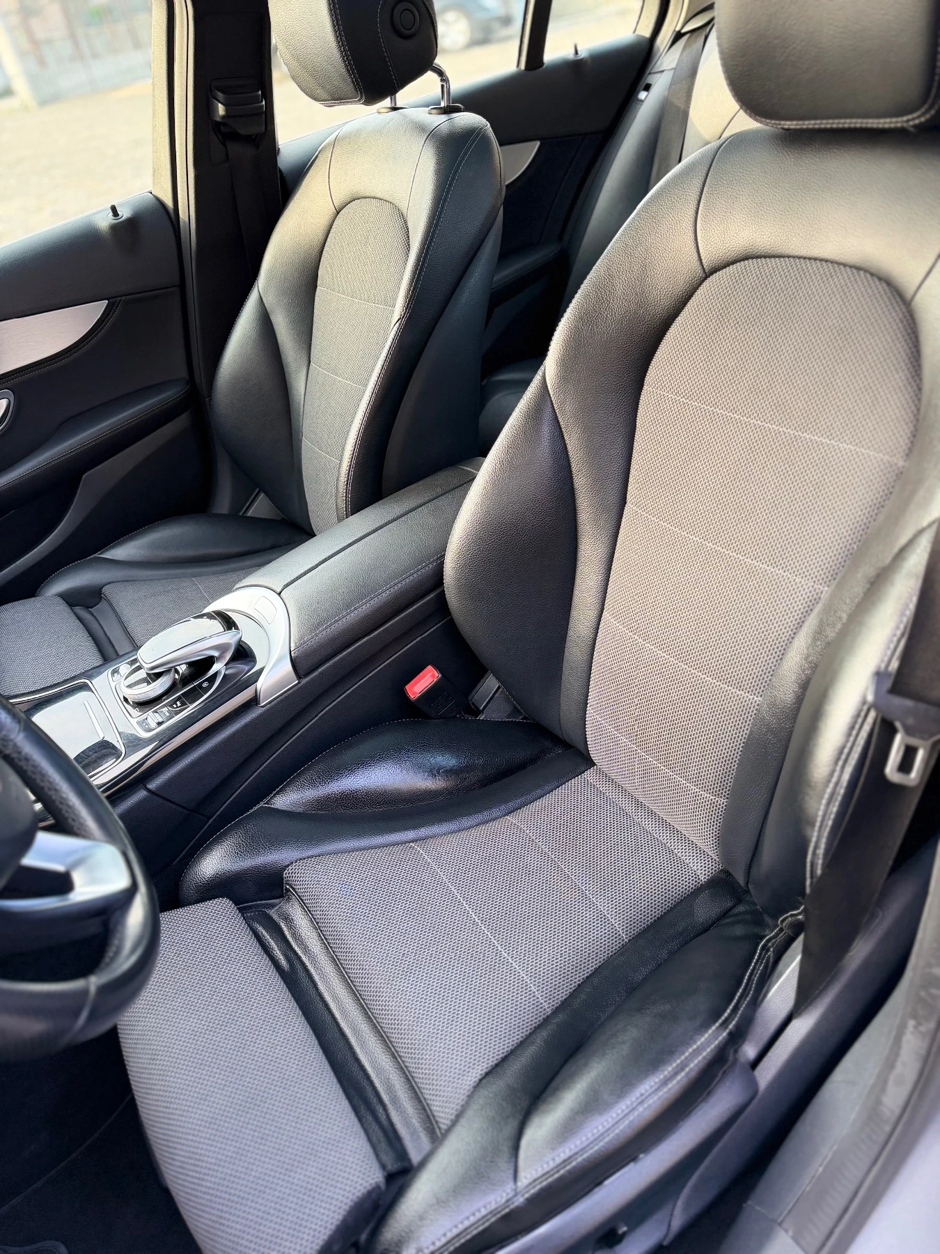 Mercedes-Benz C 220 AMG Панорама Подгрев Germany, снимка 14 - Автомобили и джипове - 53879427