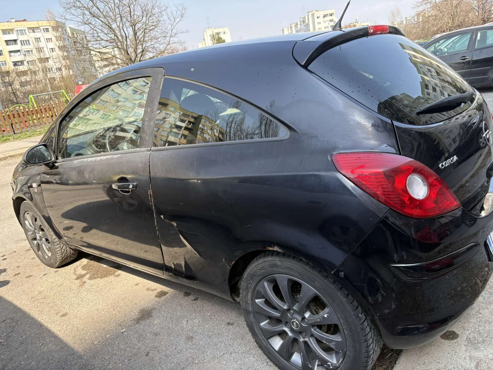 Opel Corsa D, снимка 3 - Автомобили и джипове - 53880269