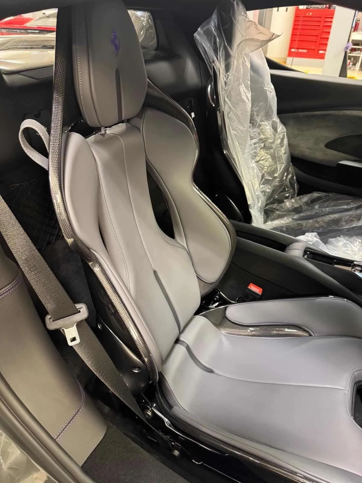 Ferrari 296GTB  Coupe RWD, 3.0L 6cyl, Hybrid, снимка 10 - Автомобили и джипове - 53937289