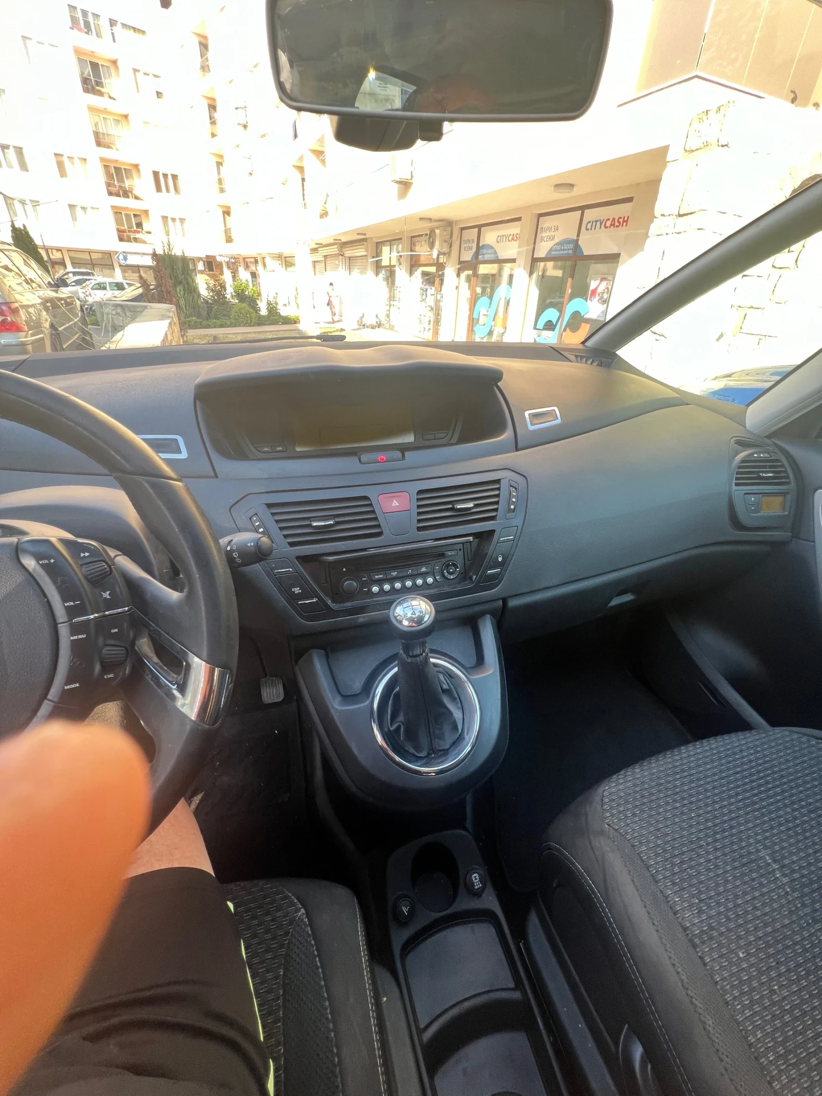 Citroen C4 Picasso, снимка 5 - Автомобили и джипове - 54163152