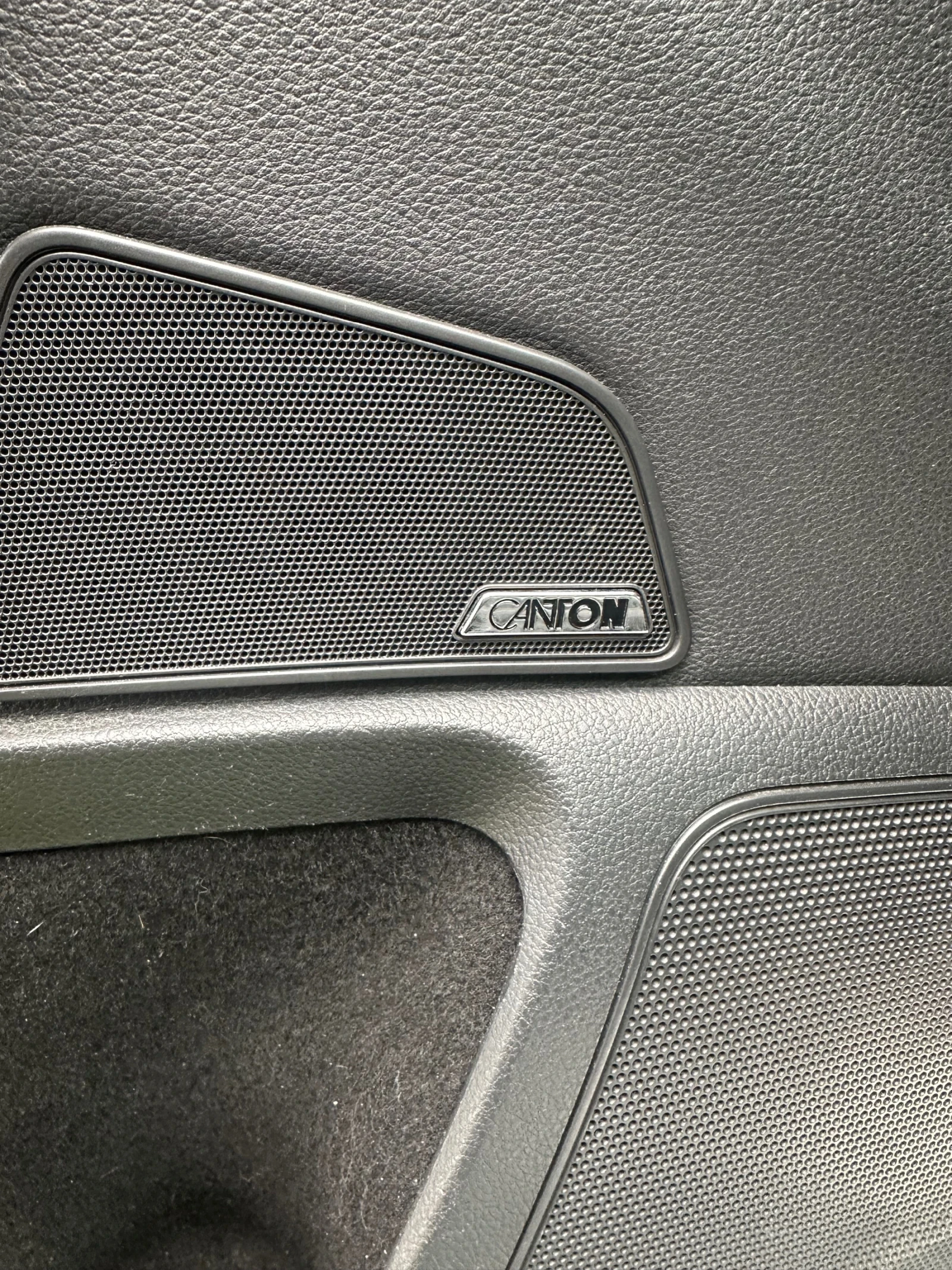 Skoda Superb 2.0TDI, снимка 10 - Автомобили и джипове - 54394812