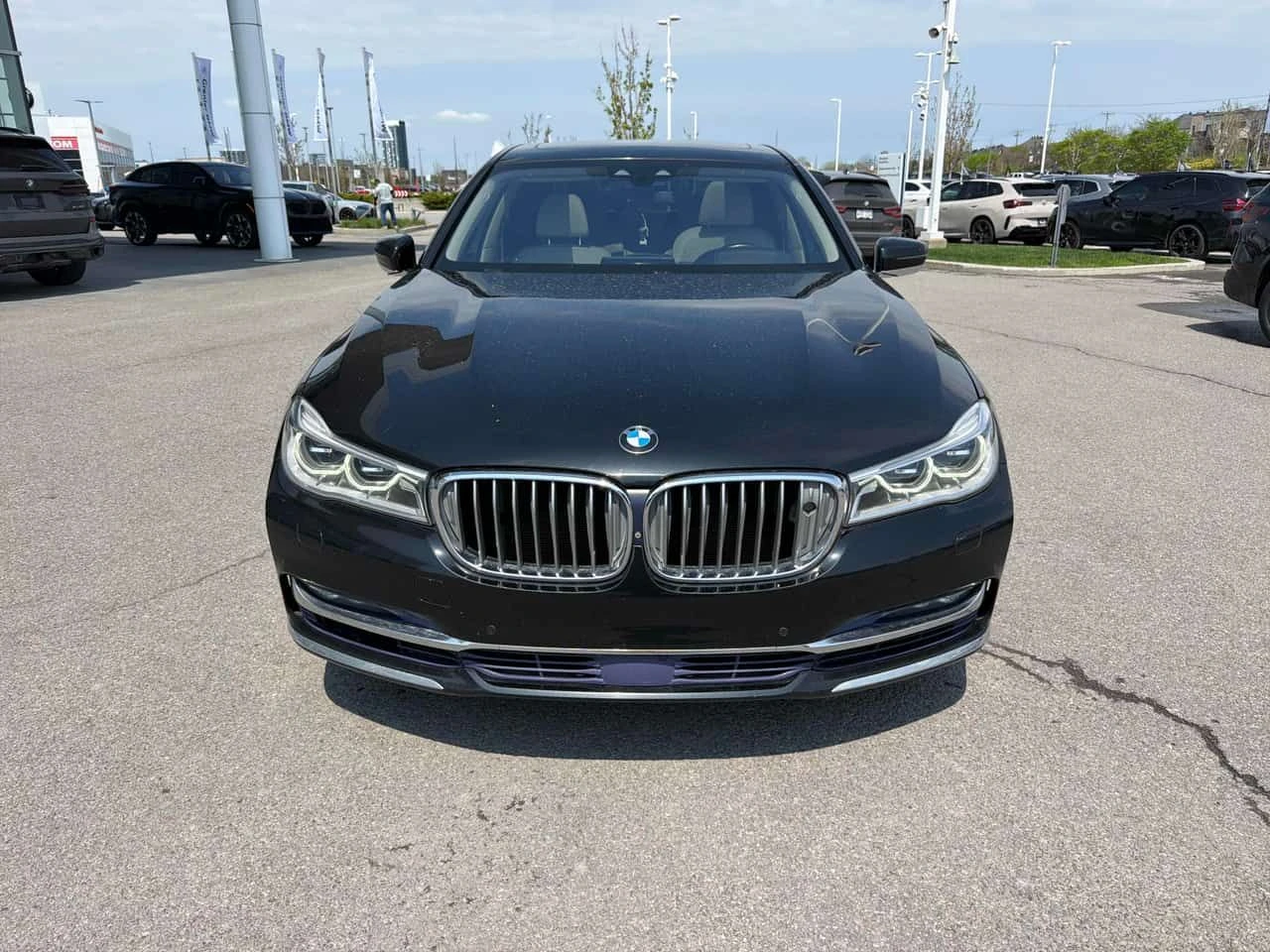 BMW 750 * ГЛАВНО ПРЕДСТВИТЕЛСТВО* , снимка 2 - Автомобили и джипове - 54605905