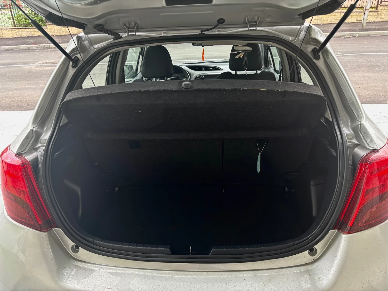 Toyota Yaris ������ | Mobile.bg � ����������� 16