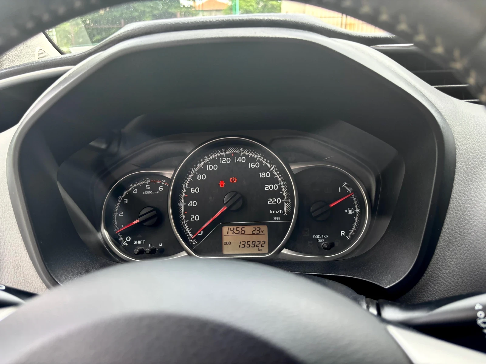 Toyota Yaris ������ | Mobile.bg � ����������� 12