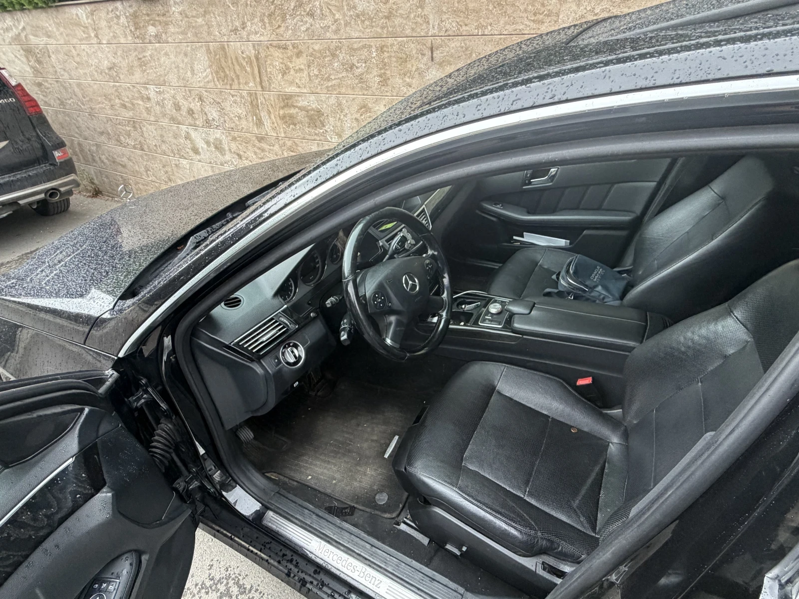 Mercedes-Benz E 350, снимка 4 - Автомобили и джипове - 54897937