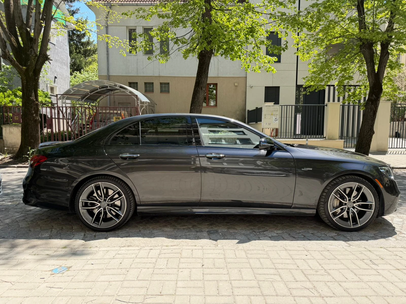 Mercedes-Benz E 53 AMG 4MATIC, снимка 7 - Автомобили и джипове - 54924712