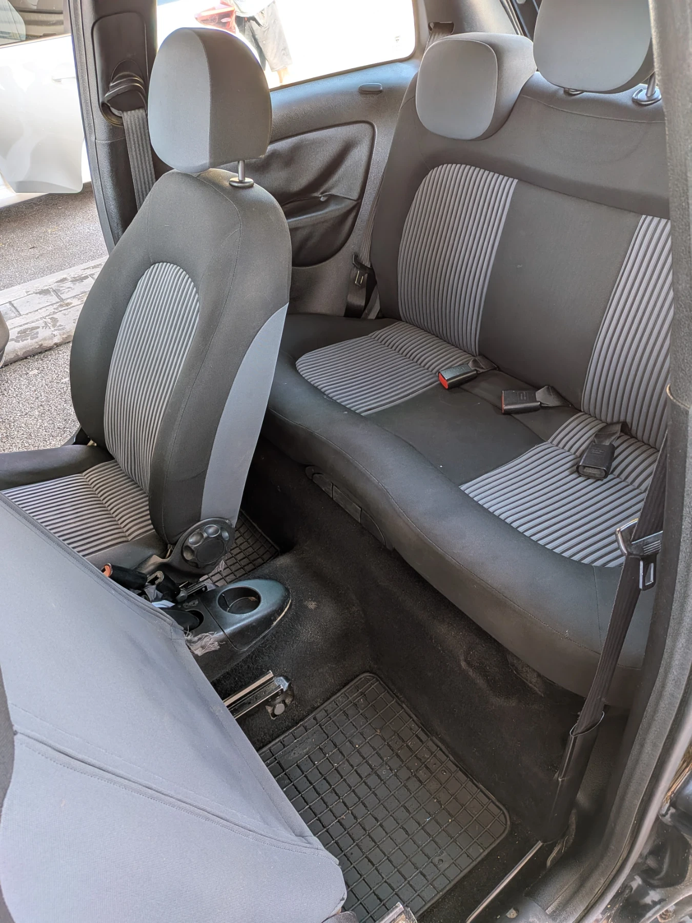 Lancia Ypsilon, снимка 9 - Автомобили и джипове - 55043166