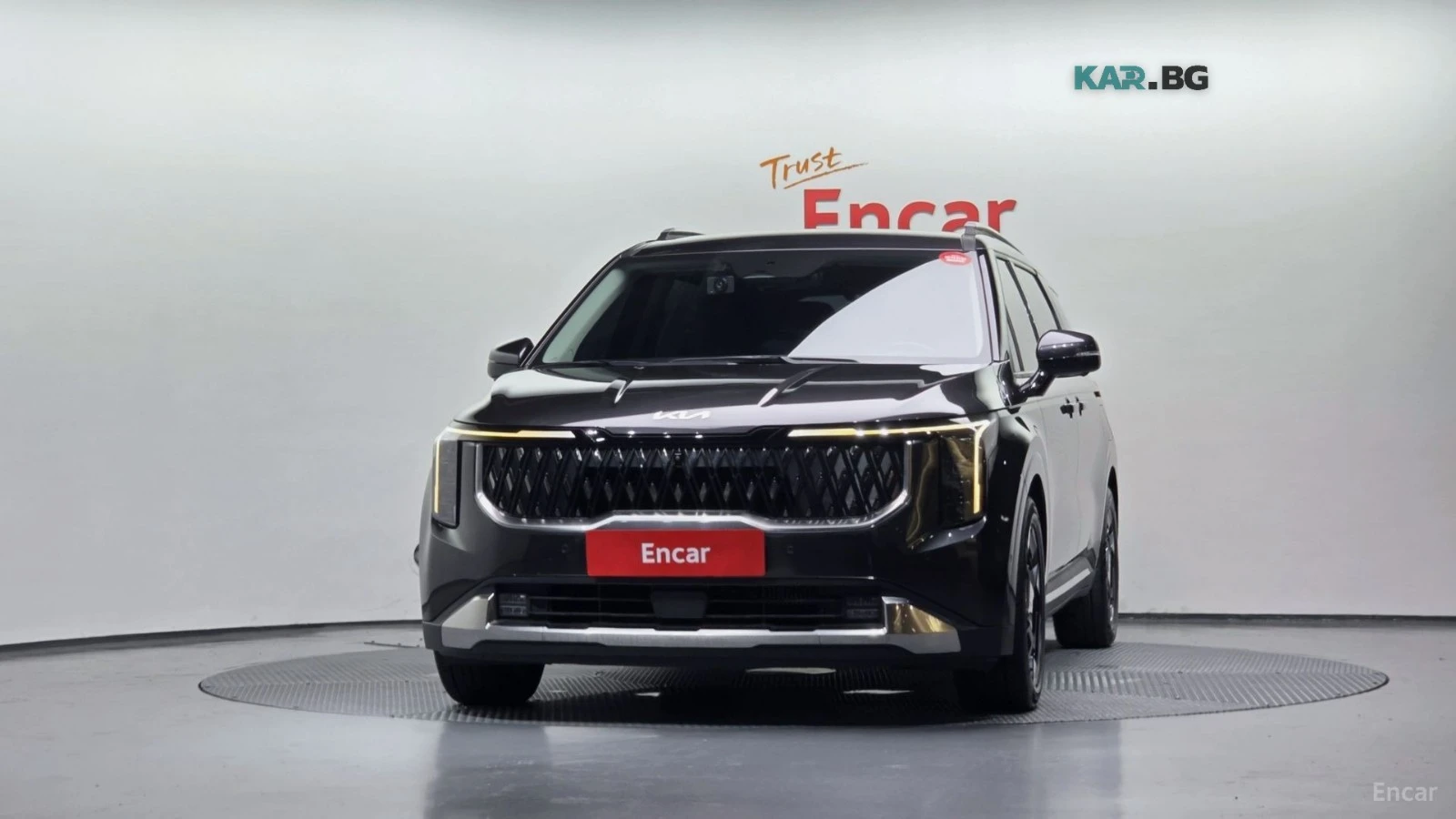 Kia Carnival SIGNATURE* 7МЕСТЕН* ДИСТРОНИК* 360* МАСАЖИ* ОБДУХ*, снимка 2 - Автомобили и джипове - 55824159