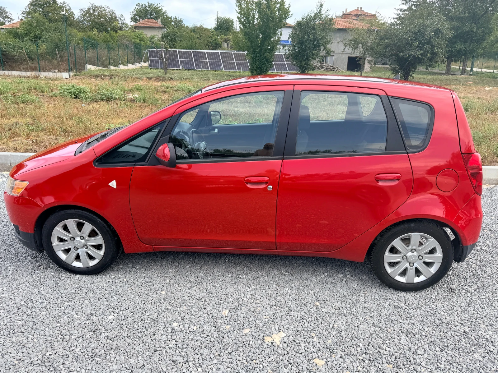 Mitsubishi Colt 1.3i, снимка 5 - Автомобили и джипове - 56049434