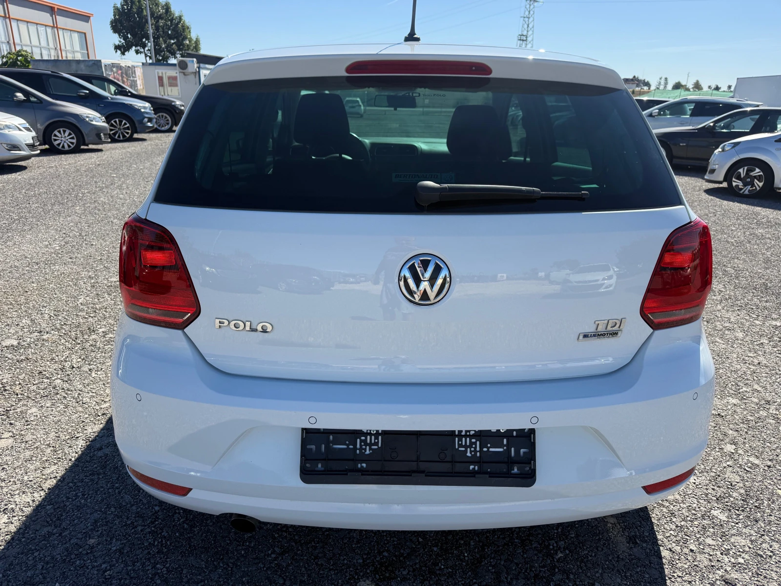 VW Polo TDI, снимка 8 - Автомобили и джипове - 56337152