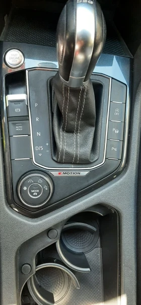 VW Tiguan Allspace 4-motion R-line, снимка 15