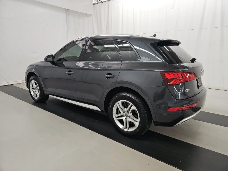 Audi Q5 От представителство на Audi в Бруклин* , снимка 3 - Автомобили и джипове - 47527398