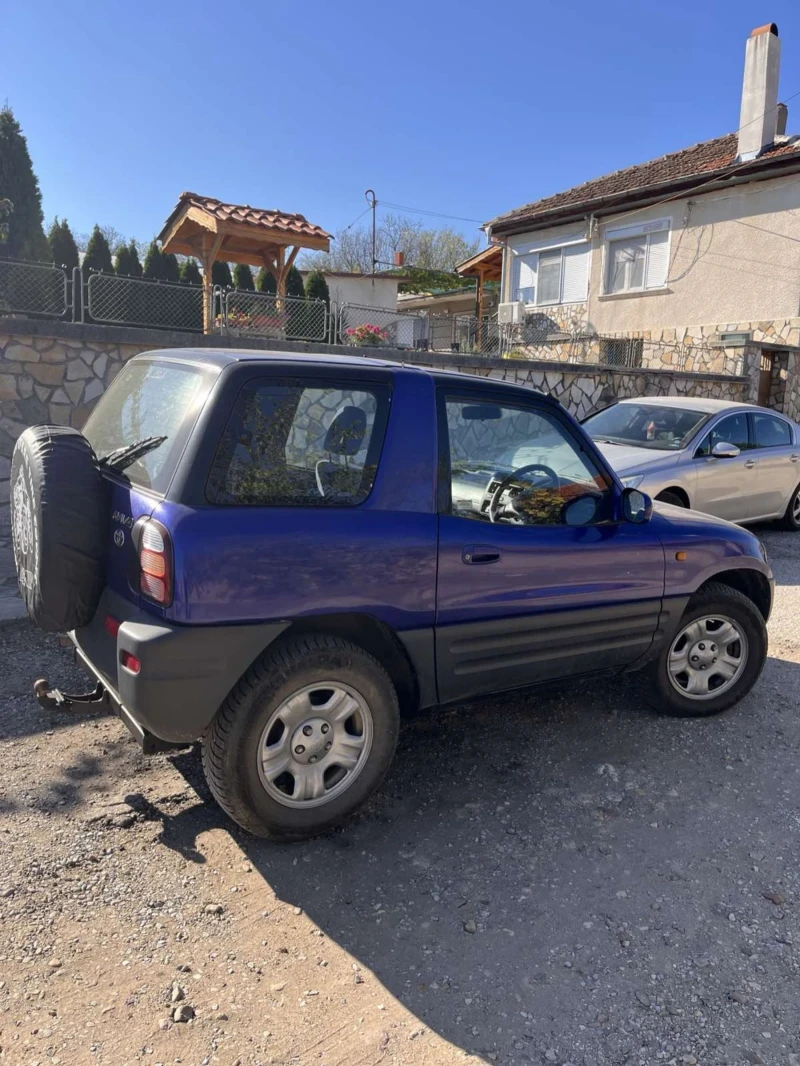 Toyota Rav4, снимка 2 - Автомобили и джипове - 47729563