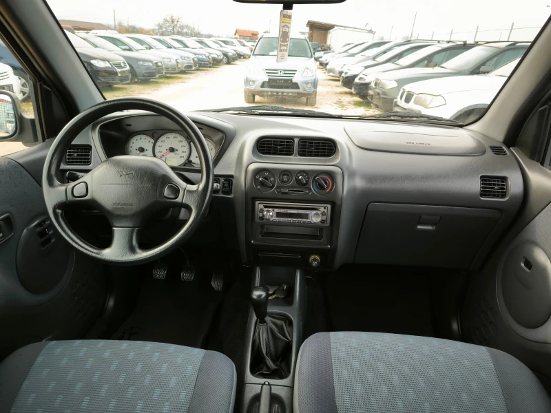 Daihatsu Terios 1, 5i 4x4, снимка 10 - Автомобили и джипове - 49542052