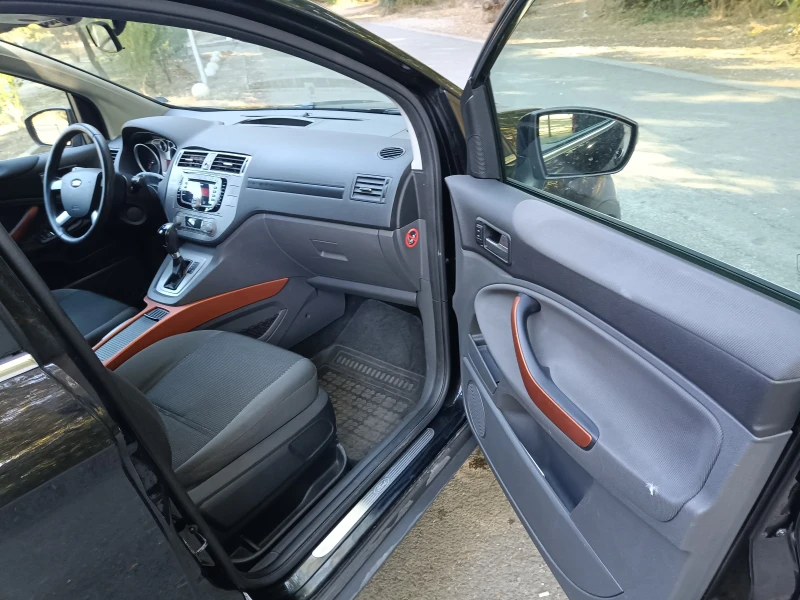 Ford Kuga 4x4 2.0 Titanium , снимка 4 - Автомобили и джипове - 52981527