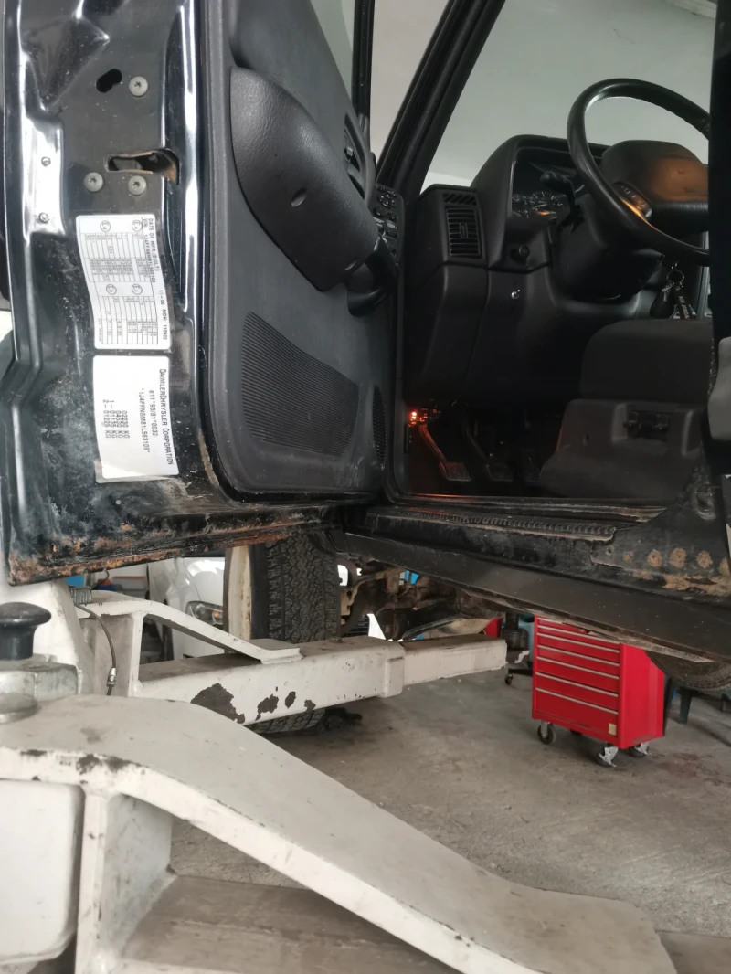 Jeep Cherokee XJ, снимка 5 - Автомобили и джипове - 52644221