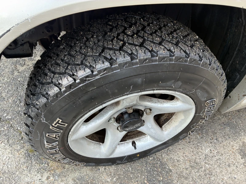 Suzuki Vitara, снимка 14 - Автомобили и джипове - 53365664