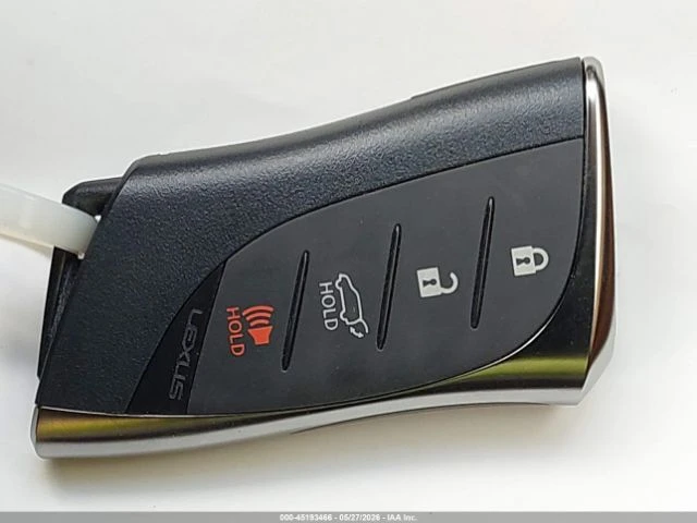 Lexus RZ 300e Premium FWD, снимка 17 - Автомобили и джипове - 55120823