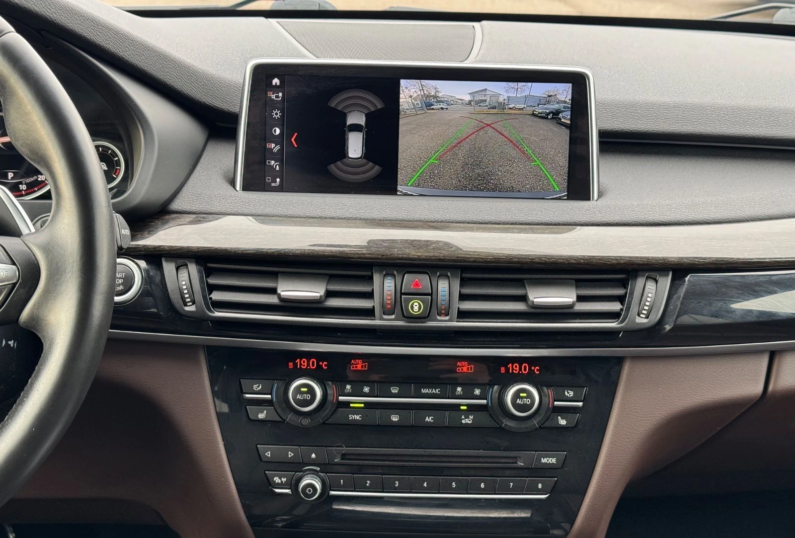 BMW X5 30D/xDRIVE/258HP/M PACK/HEAD-UP/NAVI/LED/CAM/171E | Mobile.bg   11