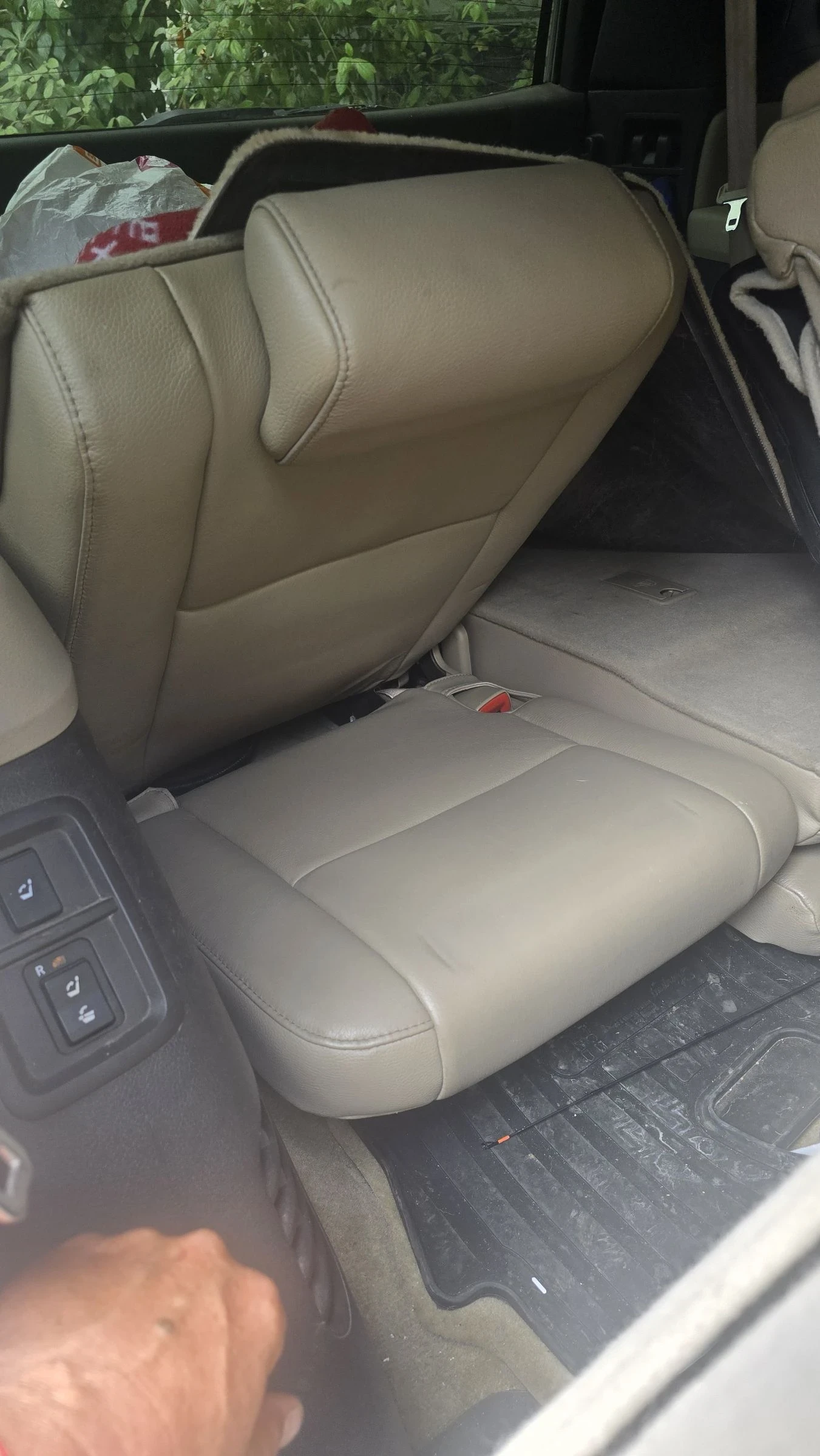 Toyota Sequoia 2011 газ.4х4 Бартер  - изображение 10