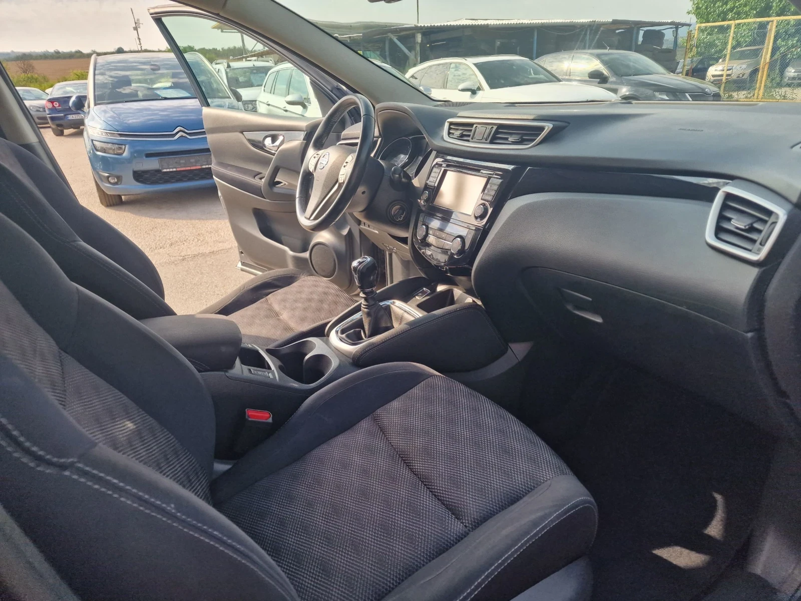 Nissan Qashqai 1.6dci 4x4  -10% | Mobile.bg   12