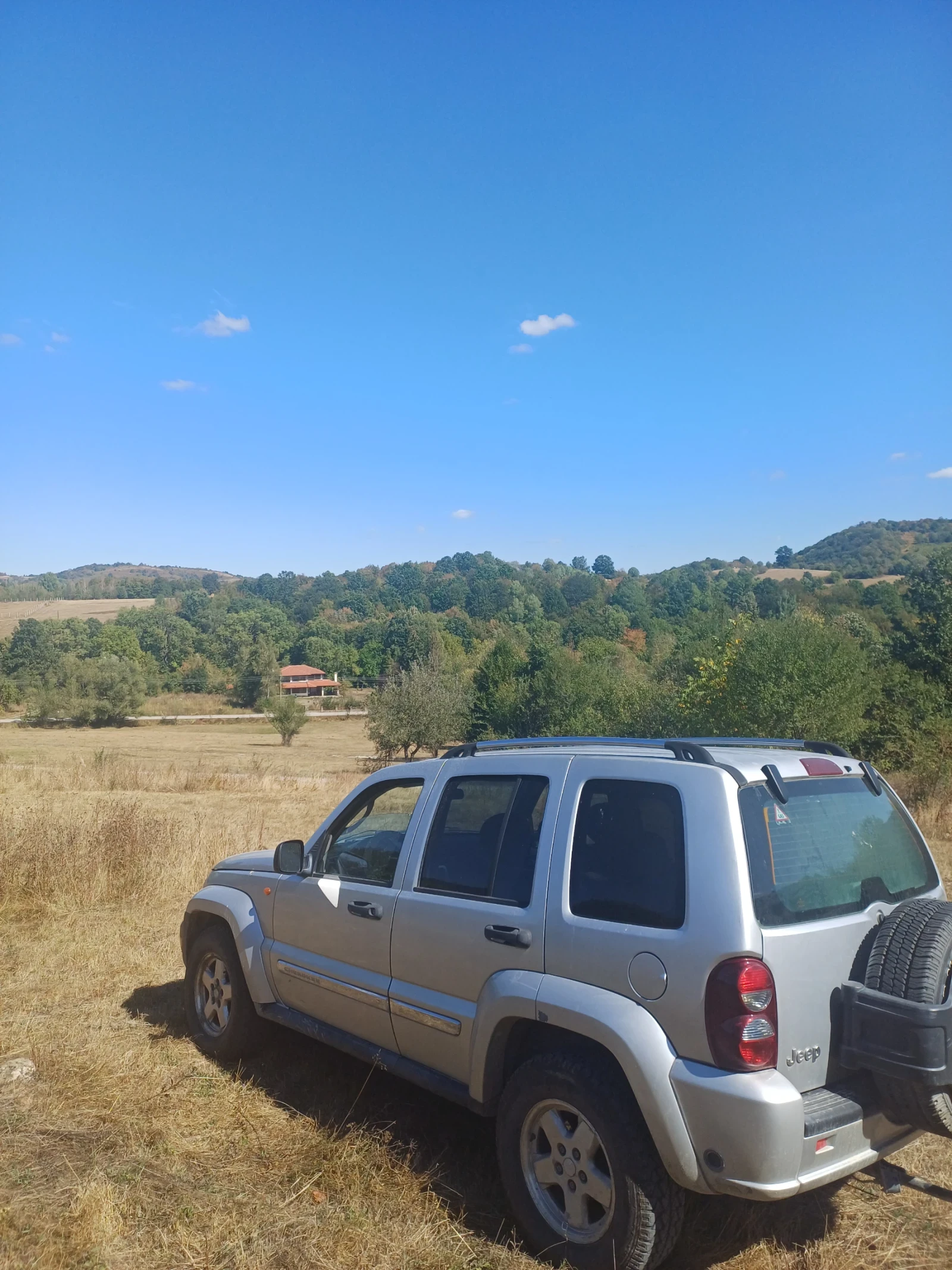 Jeep Cherokee  - изображение 3