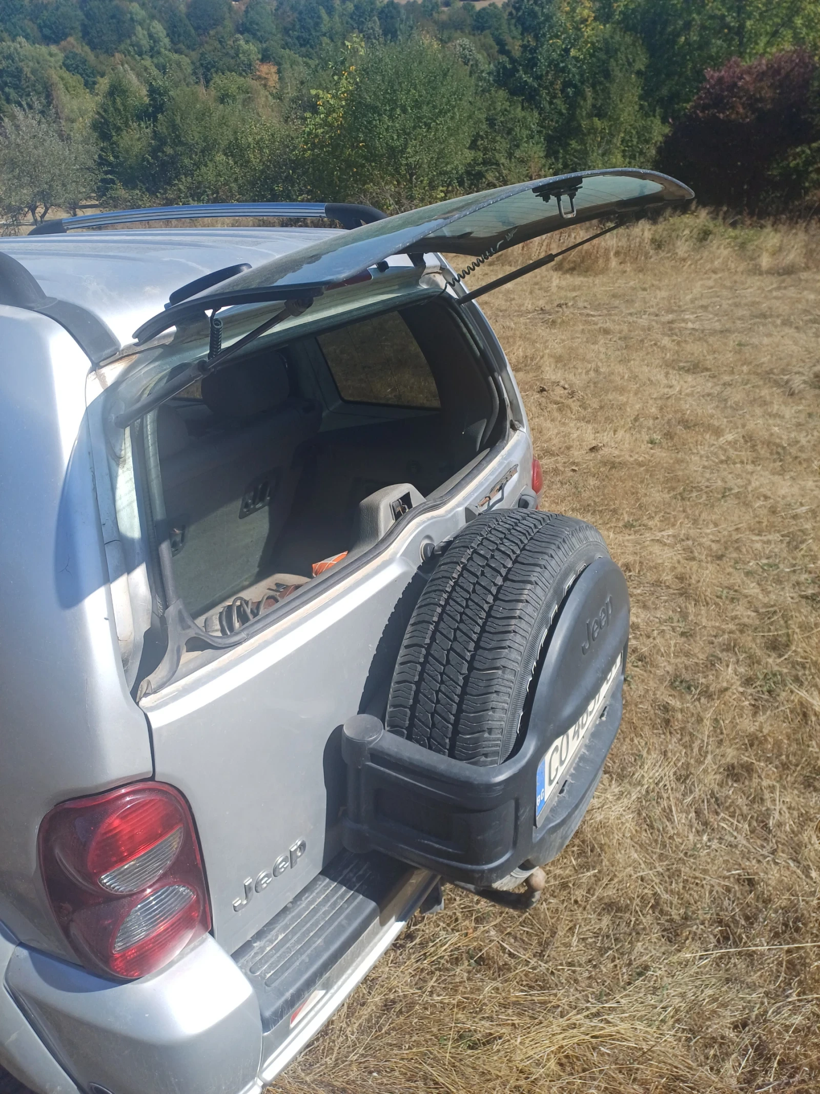 Jeep Cherokee  - изображение 4