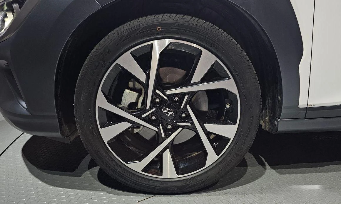Hyundai Kona Gasoline 1.6 Turbo 2WD Inspiration - изображение 5