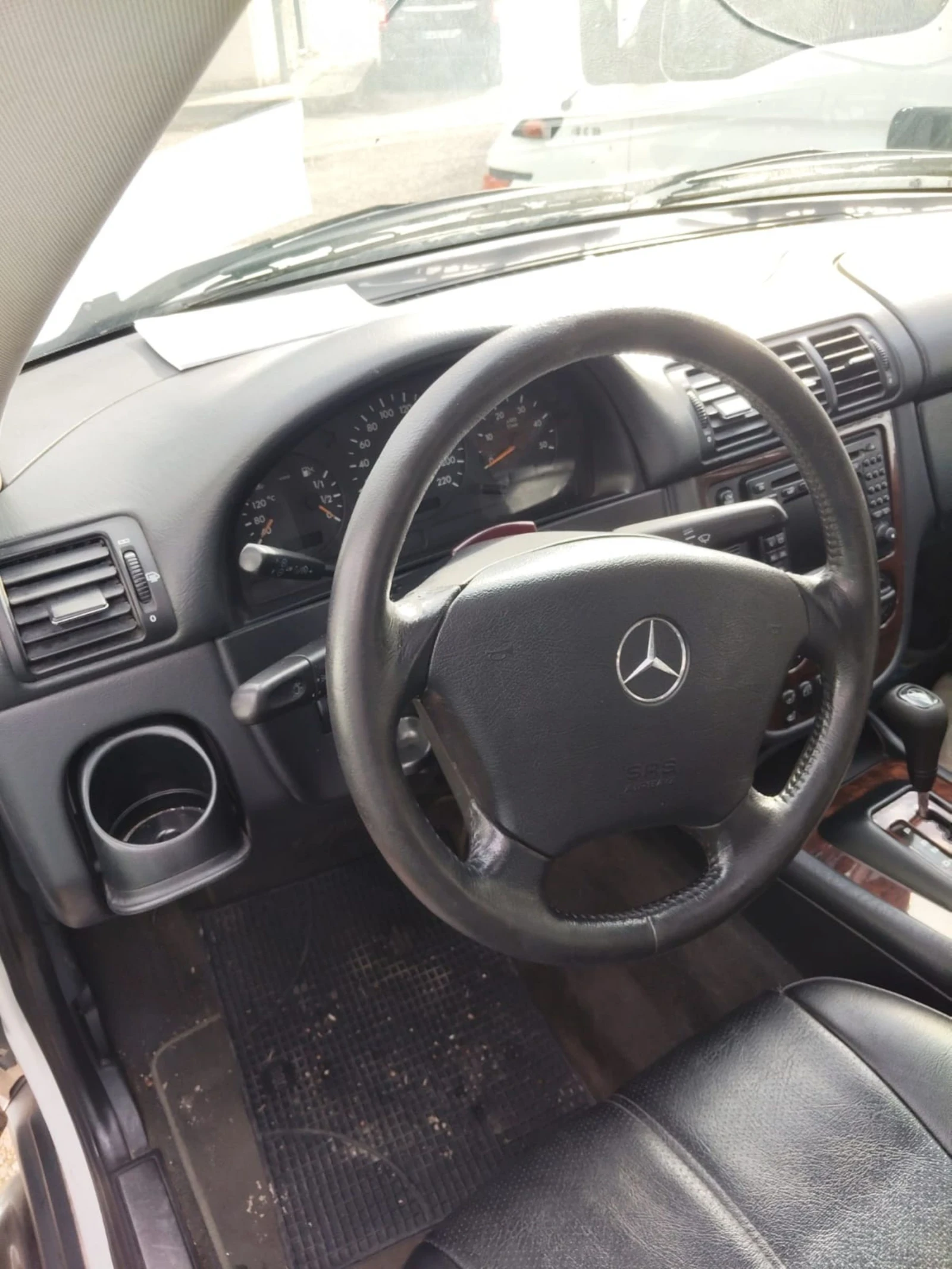 Mercedes-Benz ML 270 / /  | Mobile.bg   11