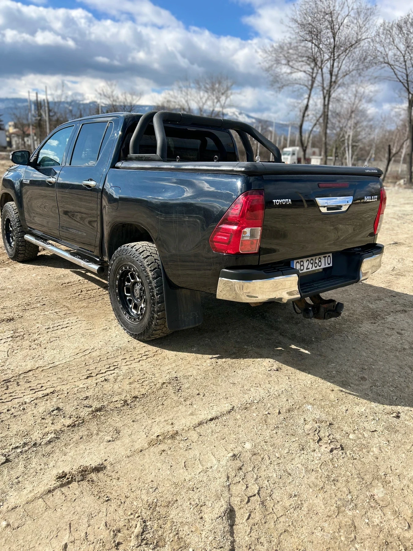 Toyota Hilux  - изображение 6