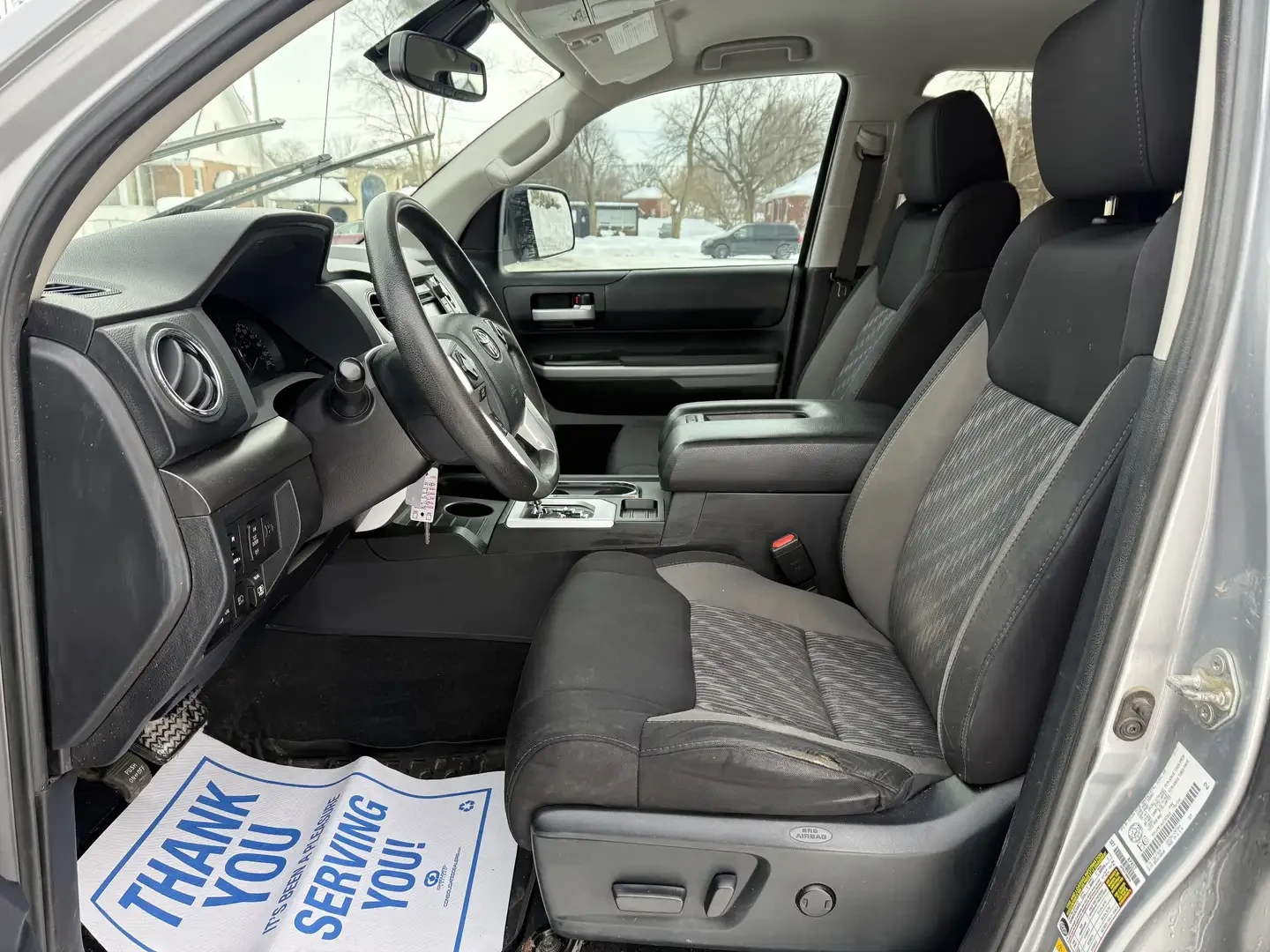 Toyota Tundra SR5 * * 5.7 V8 * * CARFAX * * ���� ������ * *  | Mobile.bg � ����������� 8