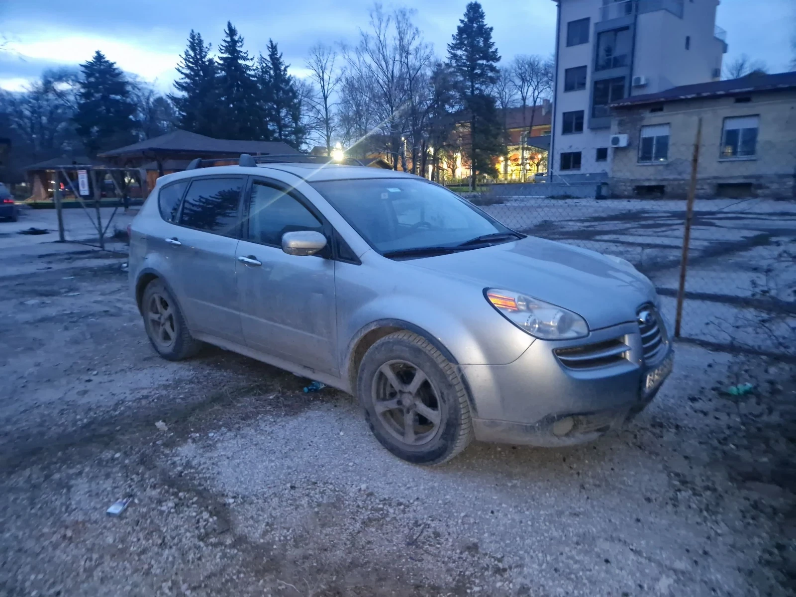 Subaru B9 tribeca 3.0БЕНЗИН/ГАЗ, АВТОМАТ , снимка 2 - Автомобили и джипове - 53955062