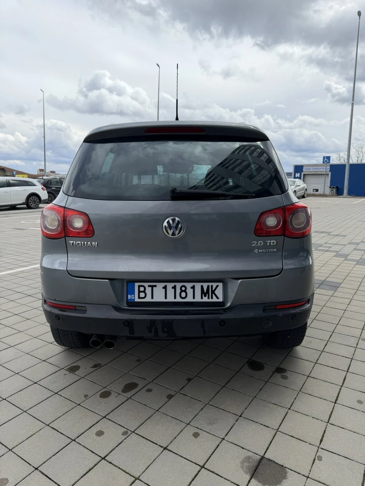 VW Tiguan 2.0 TDI 170, снимка 4 - Автомобили и джипове - 54006452