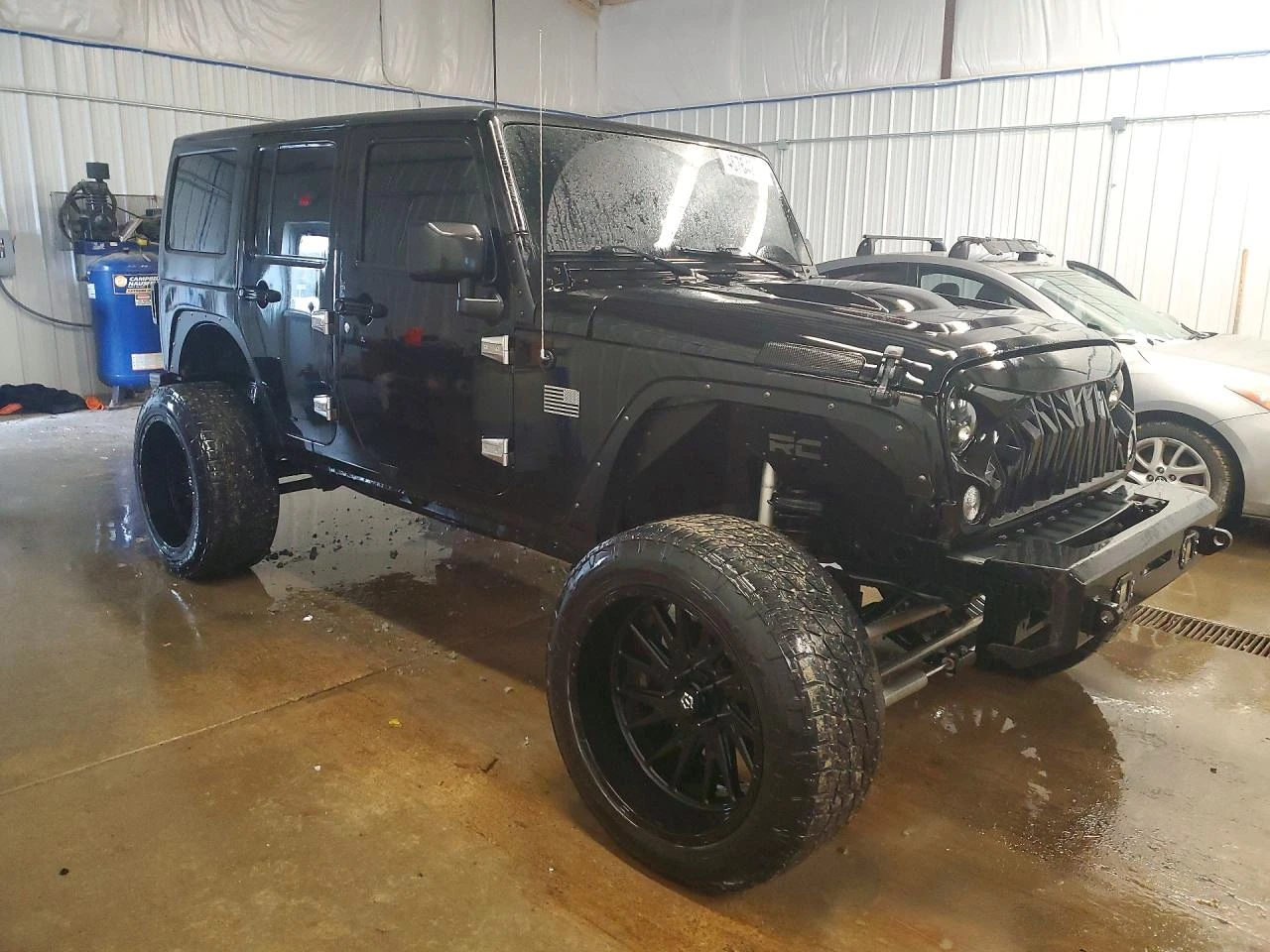 Jeep Wrangler Unlimited Sport, снимка 2 - Автомобили и джипове - 54044485