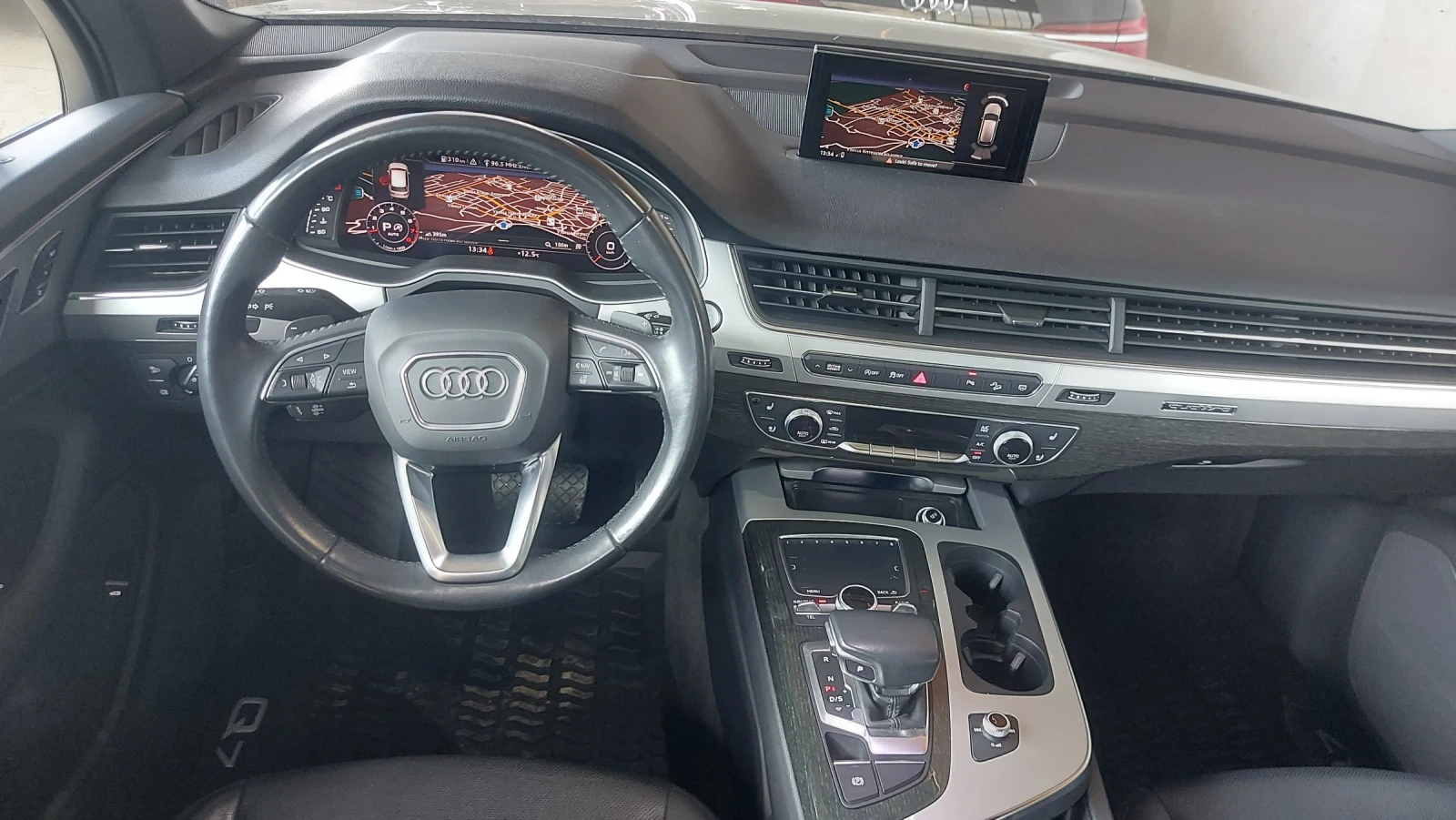 Audi Q7 3.0 tfsi, снимка 8 - Автомобили и джипове - 54119166