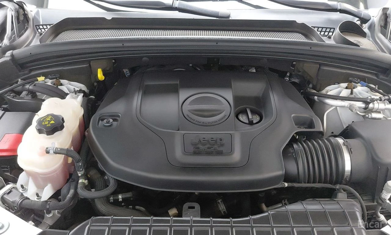 Jeep Grand cherokee OVERLAND* ДИСТРОНИК* ОБДУХВАНЕ* ХЕДЪП* , снимка 17 - Автомобили и джипове - 54301428