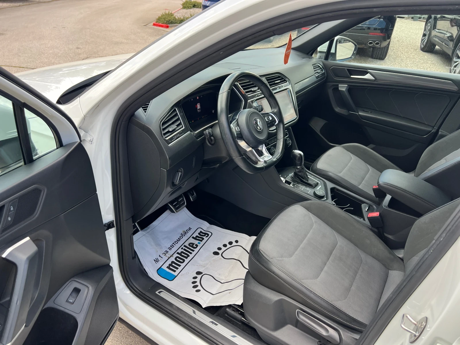 VW Tiguan Allspace 4-motion , снимка 10 - Автомобили и джипове - 54380790