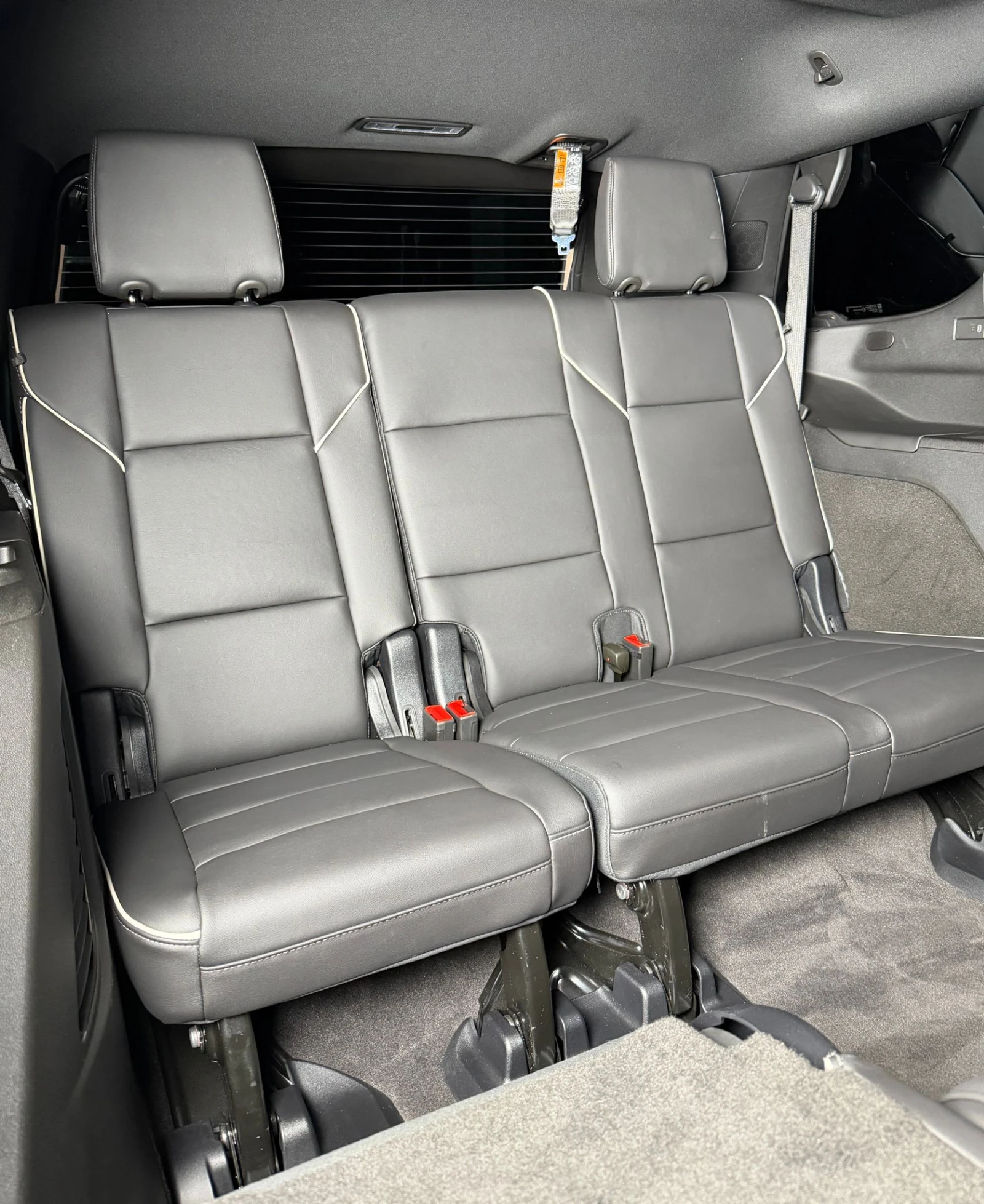 Cadillac Escalade 6.2 V8 AWD* HuD* Pano* AKG* TV, снимка 15 - Автомобили и джипове - 54760476