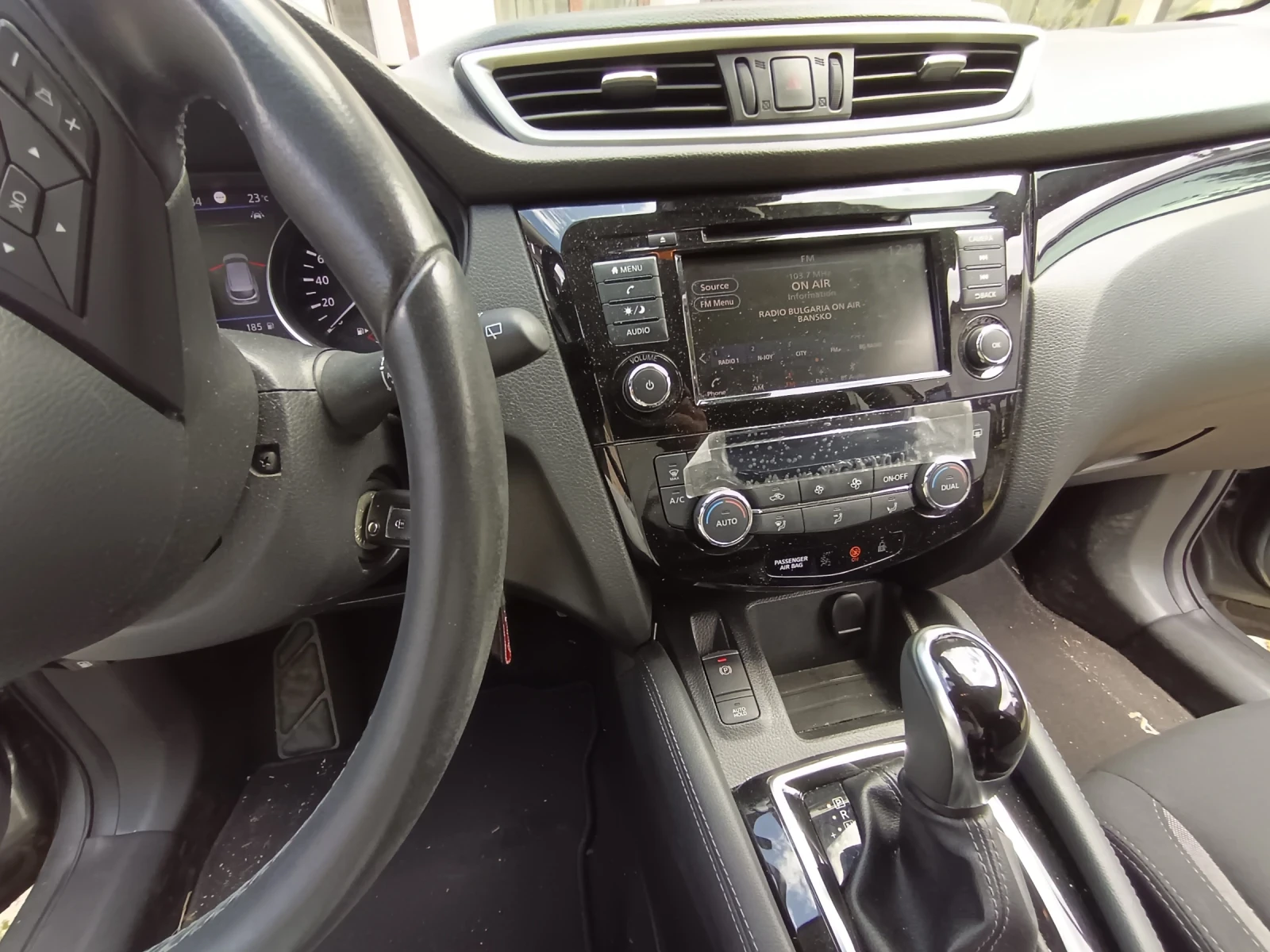 Nissan Qashqai, снимка 5 - Автомобили и джипове - 54825398