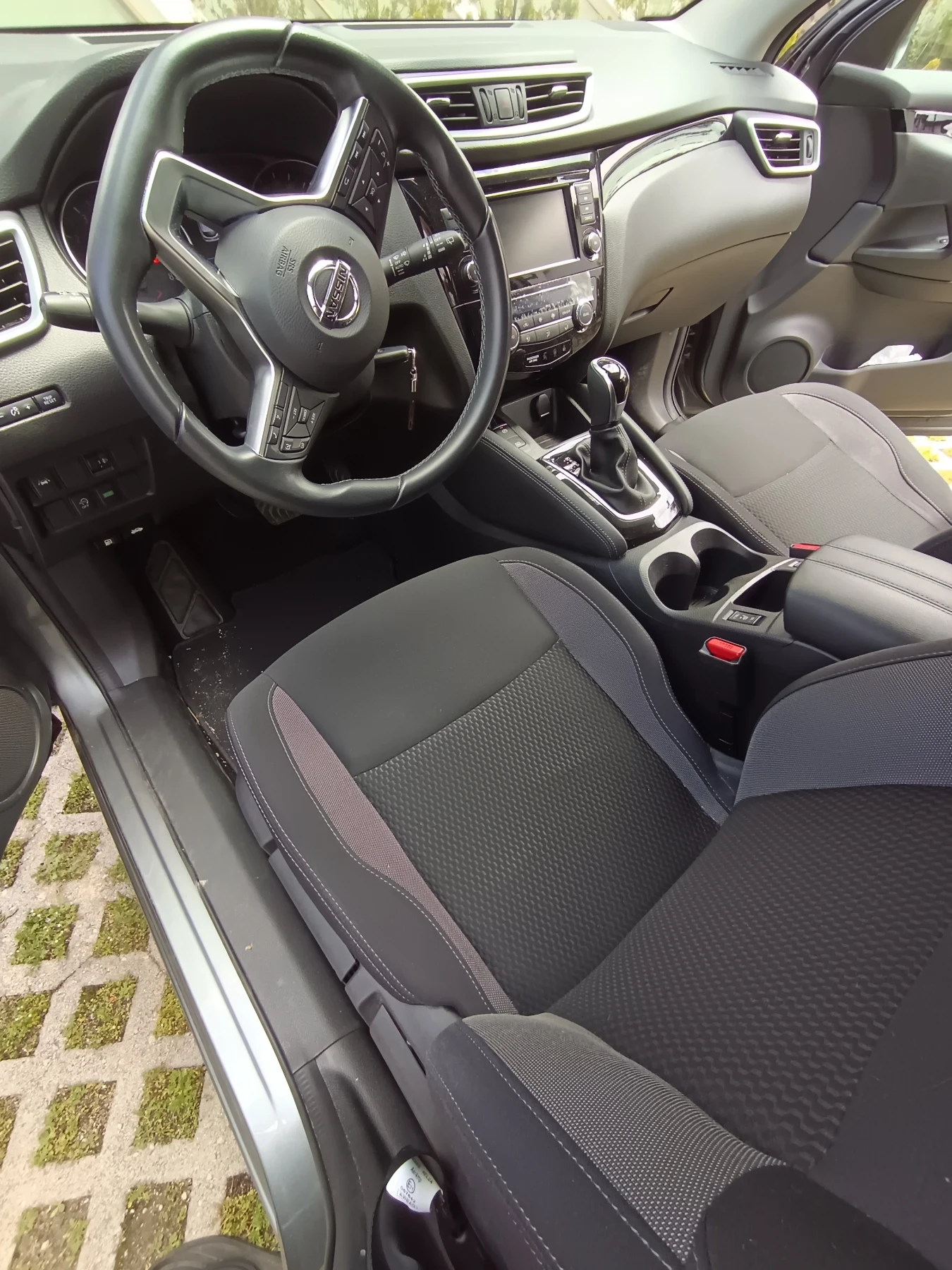 Nissan Qashqai, снимка 3 - Автомобили и джипове - 54825398